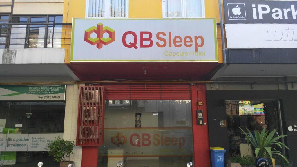 Qb Sleep Capsule Hotel Кута Екстериор снимка